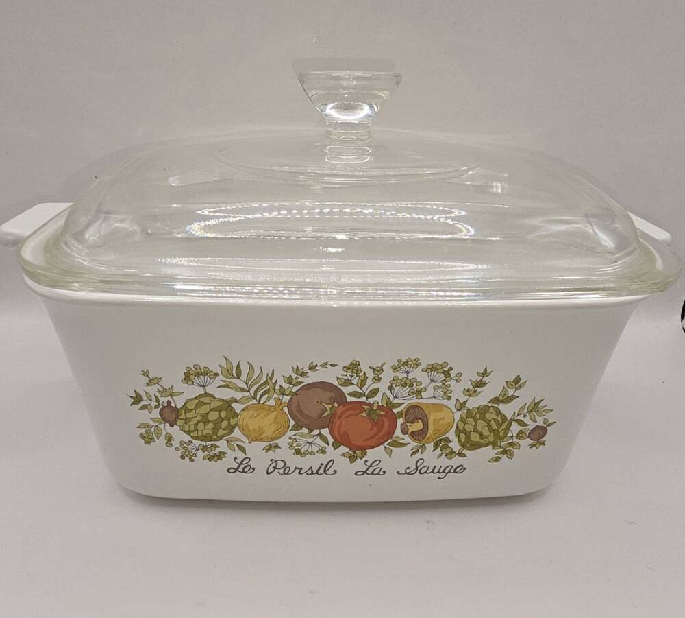 Nice- 1.5 Quart Corning Ware Spice of Life P-4-B Dish w Lid Rectangular